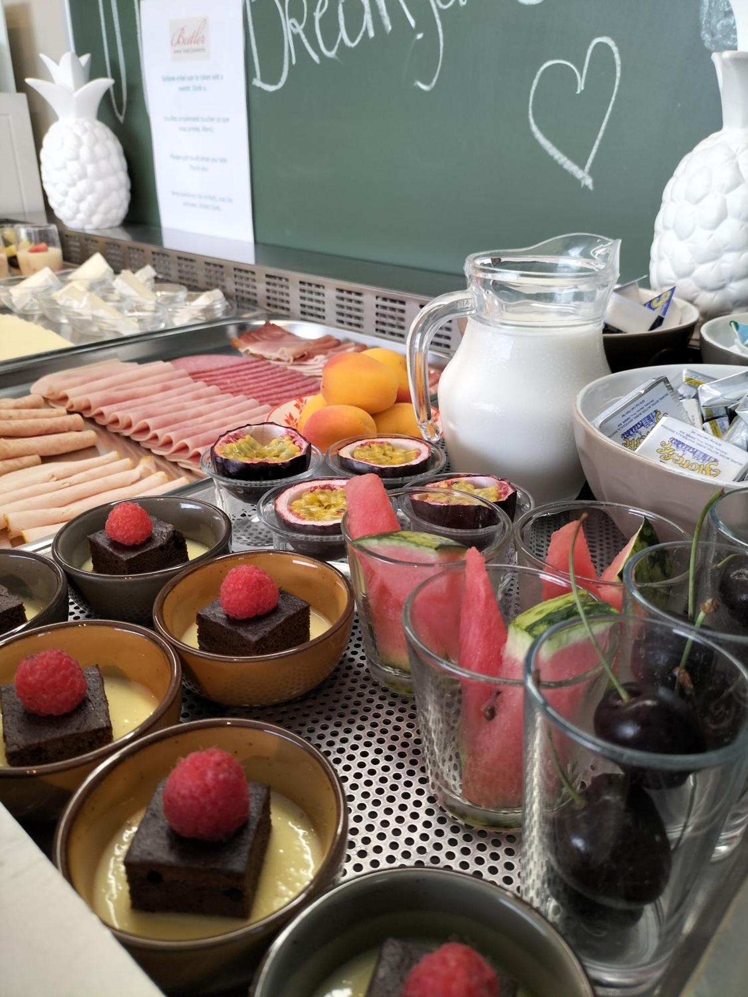 זאונקרקה Boutique Hotel Butler מראה חיצוני תמונה